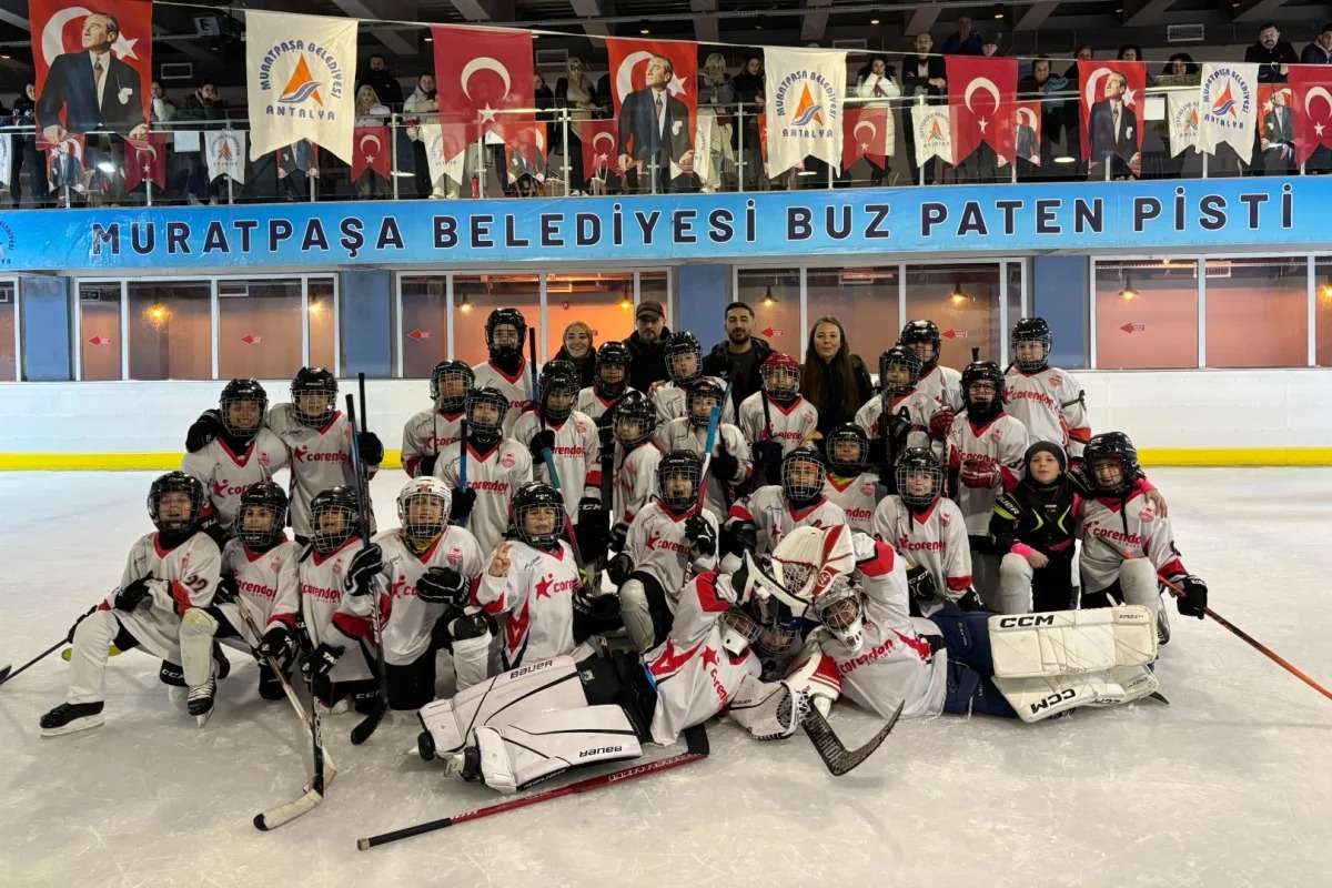 Antalya’da İlk Buz Hokeyi Altyapı Ligleri Başladı