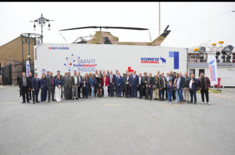 Schmitz Cargobull “%100 Smart Treyler” konseptini Türkiye pazarına sunan ilk treyler üreticisi oldu. 
